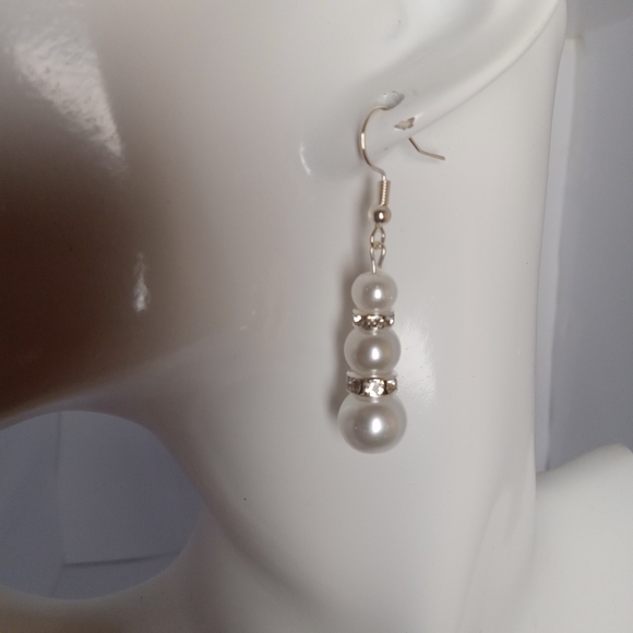 Hand Crafted Jewelry - Faux pearl beaded earrings